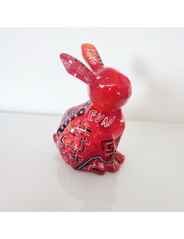 statuette lapin