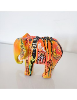 statuette elephant